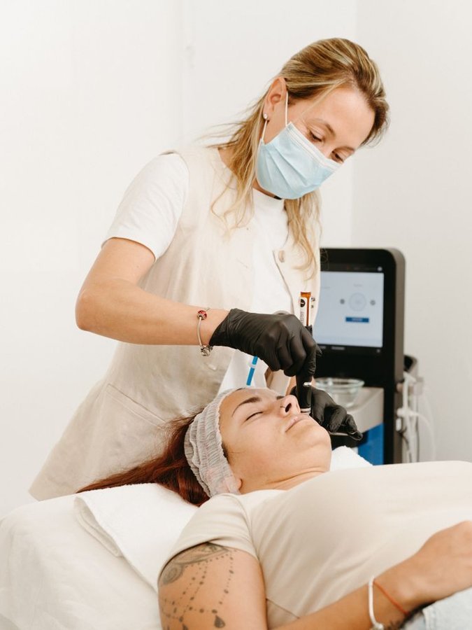 Consulta de medicina estética capilar